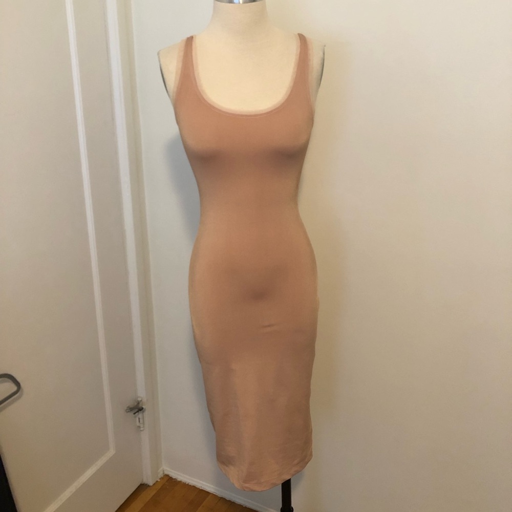 Smoothing midi slip dress
